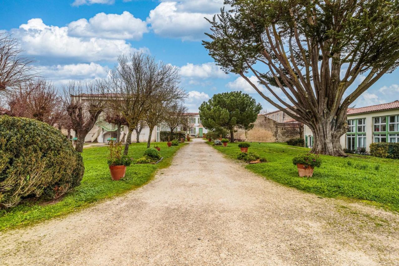 Studio Martin - Welkeys Saint-Martin-de-Re ภายนอก รูปภาพ
